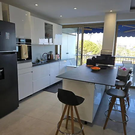 Cap D'antibes Port Aubernon 3p Vue Piscine Апартаменты